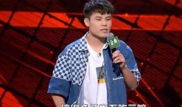 杨蒙恩求婚娱乐吃瓜秀,娱乐吃瓜秀见证甜蜜时刻